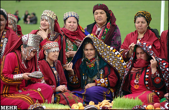 پوشش زنان ترکمن: امید بایندری مقدم